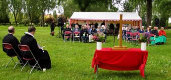 Freiluftgottesdienst zu Pfingsten